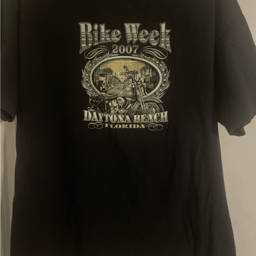 Vintage 2007 Daytona Beach Black Graphic T-Shirt